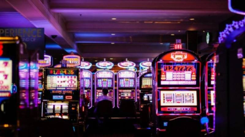 8 Ways You Can Make Your Bankroll Last Longer Playing Slots
